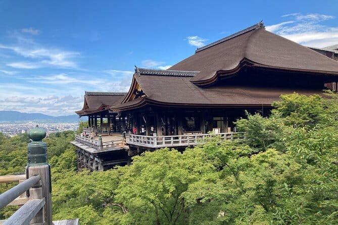 Arashiyama Walking Tour with Optional Sagano Romantic Train Ride - Tenryu-ji Temple: UNESCO gardens with a guided timeline