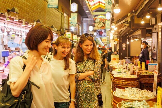 Full-Day Kyoto Group Tour with an Expert Local Guide - Kiyomizu-dera and the Panoramic Balcony Break