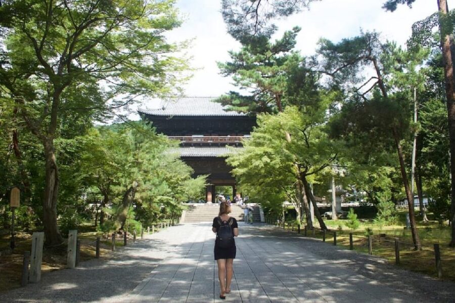 Kyoto: Authentic Biking Half Day Experience - Ginkakuji and Ginkakujicho: Silver Pavilion atmosphere and gardens