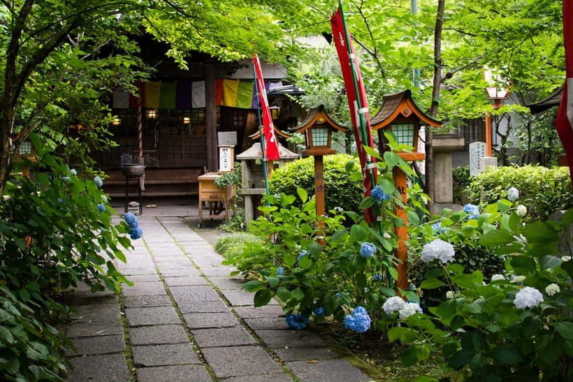Kyoto: Fushimi Sake District Tour with Boat Ride - Key highlights you’ll feel right away