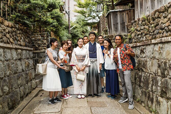 Kyoto Gion Private Tour with a Local Guide – Geisha District - Pontocho Alley at the end: narrow lanes, small stops, and dinner ideas