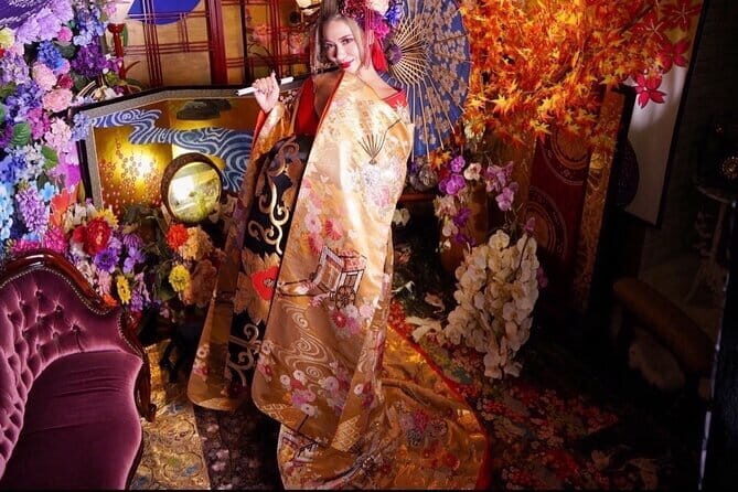 Kyoto Magical Night English Tour: Gion & Fushimi Inari Shrine - Yasui-Konpiragu and Yasaka Pagoda: when small shrines carry big feelings