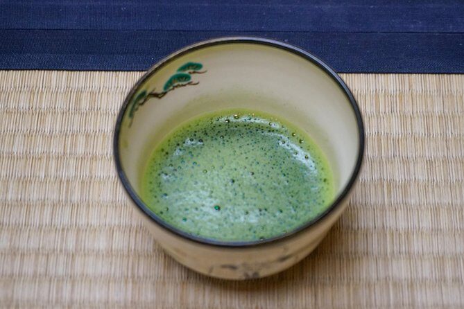 Kyoto Tea Ceremony & Kiyomizu-dera Temple Walking Tour - Group size, pace, and photo time on a 3-hour route