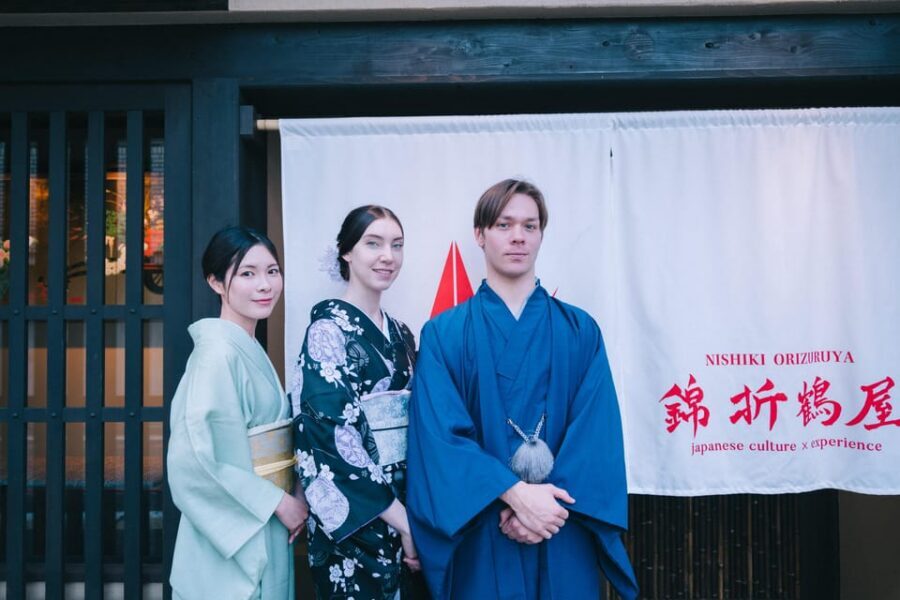 Kyoto: Tea Ceremony with Kimono and Photoshoot - Nishiki Market vs. Gion: Pick the Right Kyoto Mood