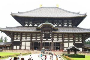 One-Day Walking Tour of Amazing 8th Century Capital Nara - Stop 1: Naramachi’s Temple-Turned-Merchant Streets