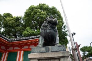 Private City Kickstart Tour: Kyoto - Yasaka Shrine, 1350 years of Kyoto’s living edge
