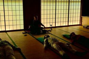 Private Japanese Sound Bath in Kyoto - Meeting Point at Little Granmy 京都: Your First Win Is Easy Directions