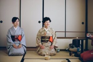 Tea ceremony by the tea master in Kyoto SHIUN AN - Group Size at SHIUN AN: Intimate by Default
