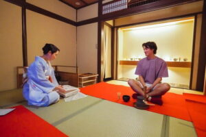 The Way of Tea: Kyoto Crafts, Hidden Temples & Wabi-Sabi Walk - Kennin-ji Temple: A Carefully Timed Temple Visit
